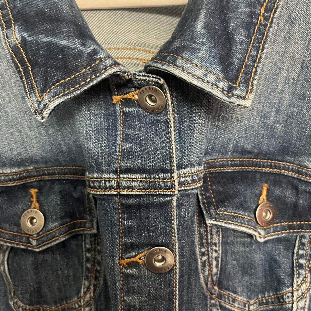 Torrid Denim/Jean Jacket - Picture 6 of 9